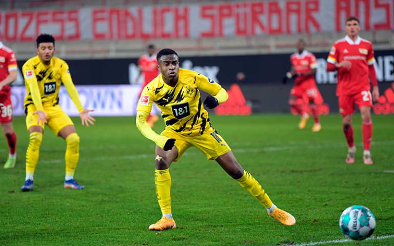 Moukoko becomes youngest Bundesliga scorer but Dortmund lose to Berlin