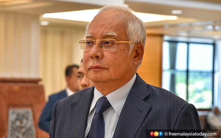 Here’s 307 reasons why I should be freed in SRC case, Najib tells court