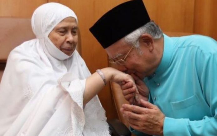 Tun Rahah, wife of a PM and mother to another passes away