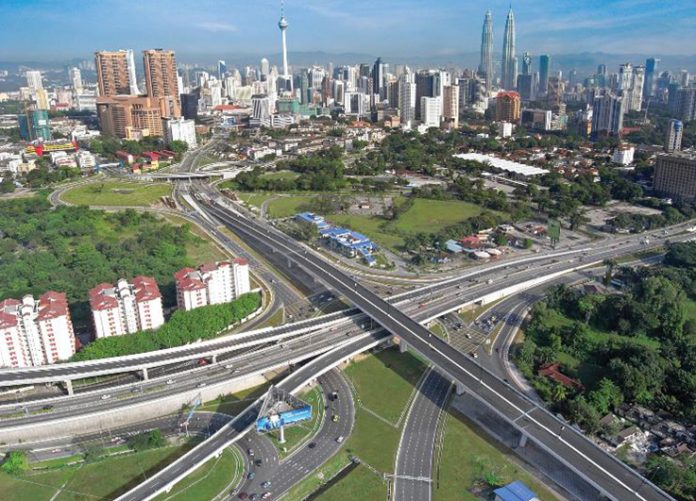 UOB Malaysia sees GDP to grow 6% next year