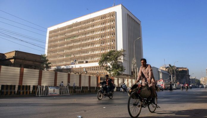 Pakistan gives back US$1 bil of Saudi Arabia’s soft loan