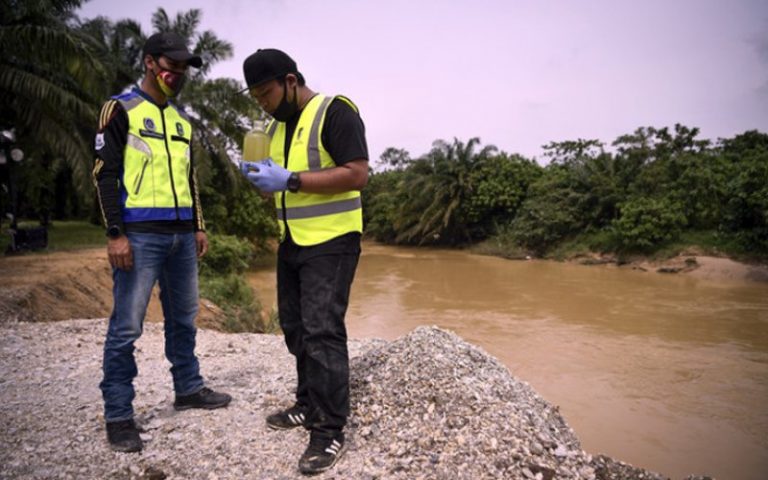 Catfish pond owner caught for pollution that caused water cut