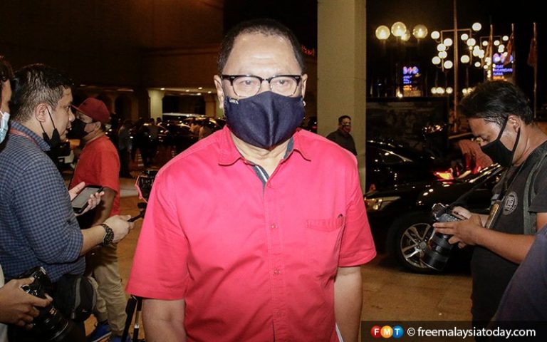 UMNO perlu terbuka, tidak rigid dengan slogan ‘No Anwar No DAP’, kata Puad