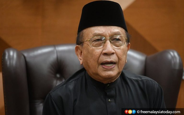 Ketepi sifat kepartian supaya Parlimen terus dihormati, kata Rais Yatim