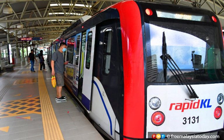 ‘Buy 1, Free 1’ RM30 unlimited travel for Klang Valley rail, bus services launched