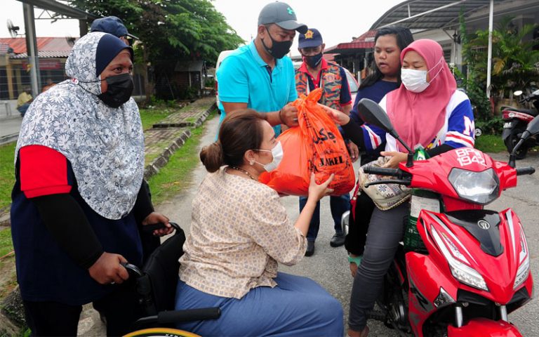 Hanya 3 kementerian ada kakitangan OKU lebih 1%, kata Ras Adiba