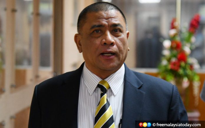 Selepas 3 pimpinan PH, pengerusi Umno Perak menghadap Sultan Nazrin