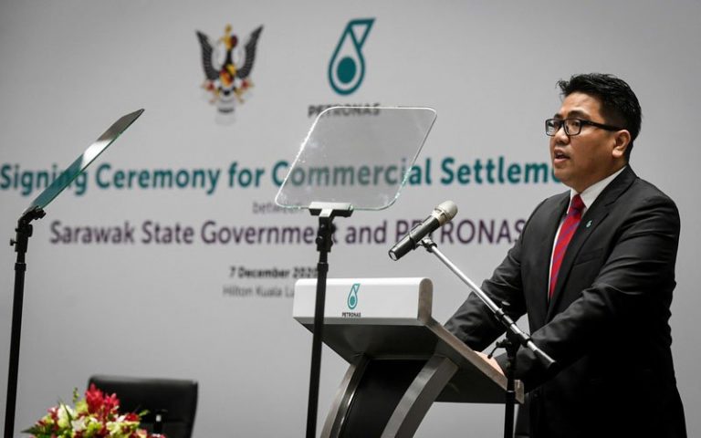Petronas, Sarawak meterai perjanjian penyelesaian komersial, bentuk rangka kerja perundingan