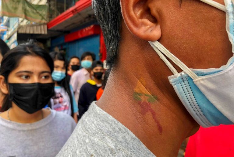 Anti-Myanmar speech explodes in Thailand after virus outbreak