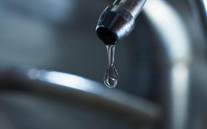 Paip pecah: Gangguan bekalan air 6 kawasan di Klang, Shah Alam hingga esok