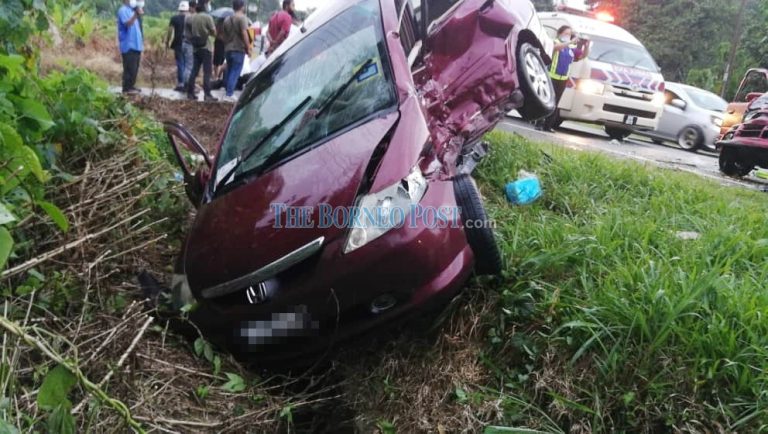 Horror crash on Jalan Trusan leaves 3 dead