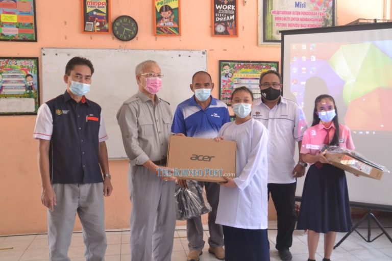 Teamwork key to SK Temong students success at international film festival, says Serian MP