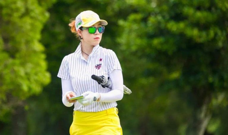 Zhang Jienalin to make history as first woman in China Open