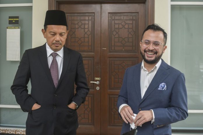 Ezra Zaid on Shariah trial release: I’m a free man after 3,124 days (VIDEO)