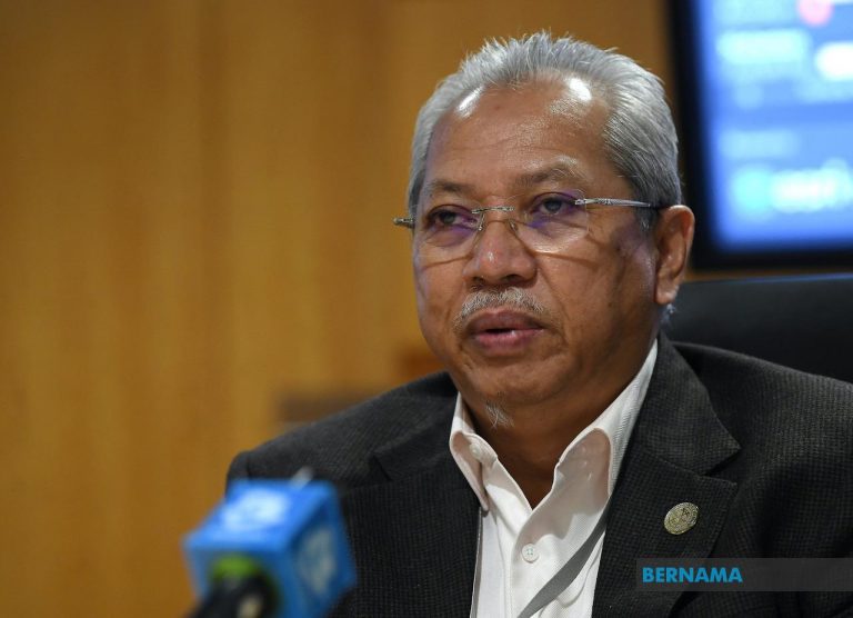 Perak crisis: Umno, BN, MN to hold meetings as speculations continue