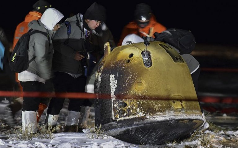 Chinese spacecraft returns to Earth with first Moon samples in 44 years