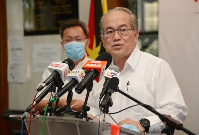 No new Covid-19 cases in Sarawak today as Uggah resumes SDMC duties ahead of schedule