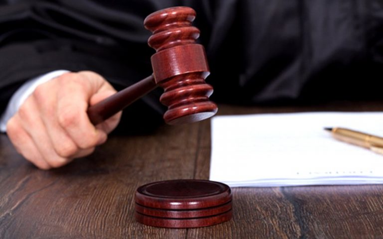 US judge blocks Trump’s attempt to further restrict skilled-worker visas