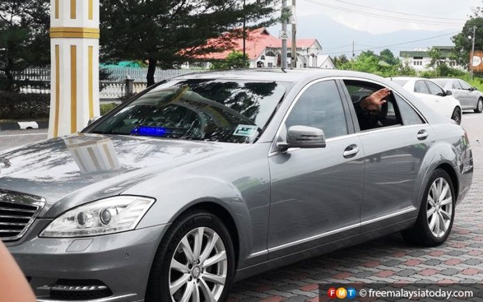 Hadi selesai menghadap Sultan Perak, tiada kenyataan kepada media