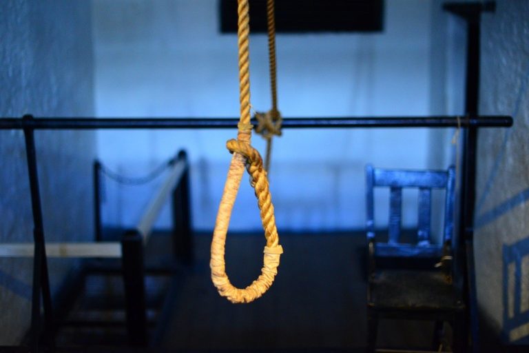 Despite objections, Iran executes dissident journalist