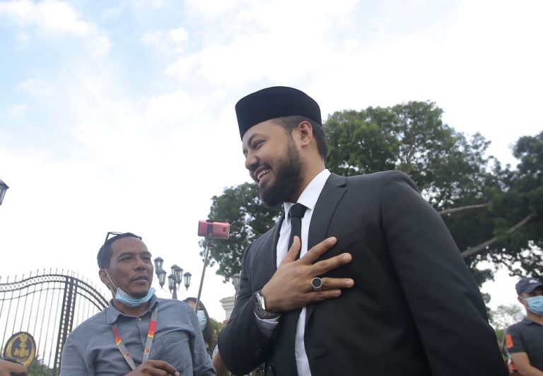 Perak PKR chief says willing to work with any party to end mentri besar impasse