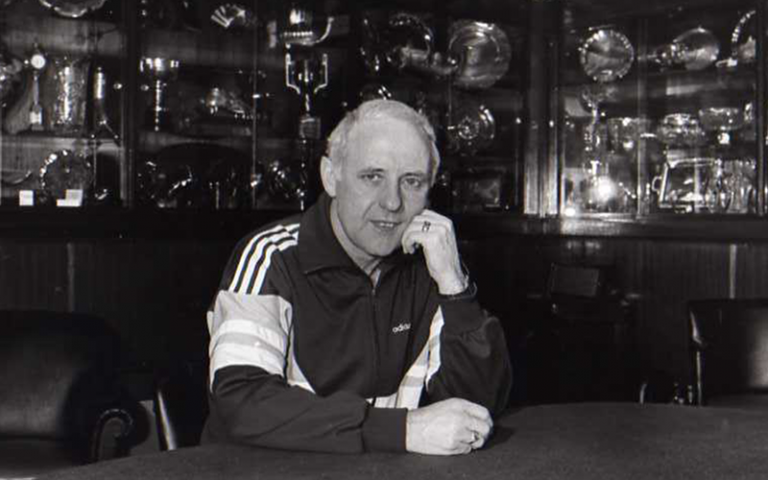 Legendary Dundee Utd manager McLean dies, aged 83