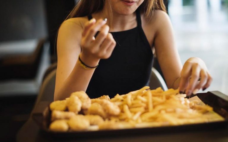 Britain hadkan promosi makanan tidak sihat mulai April 2022