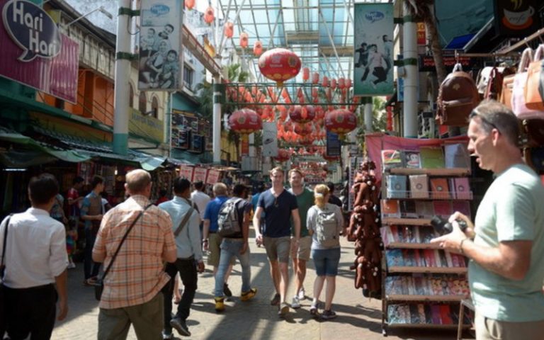 6 ways to spend a day in bustling Kuala Lumpur