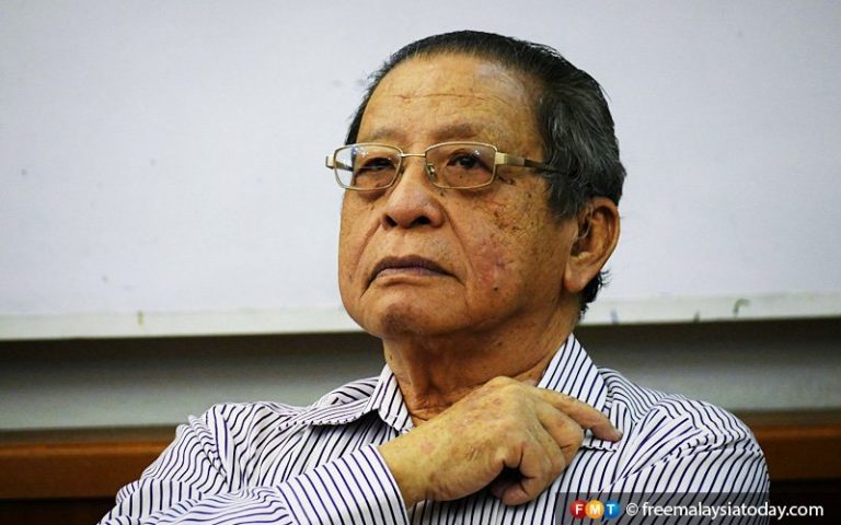 Kit Siang tolak pelawaan jumpa KJ, beri alasan tiada di KL