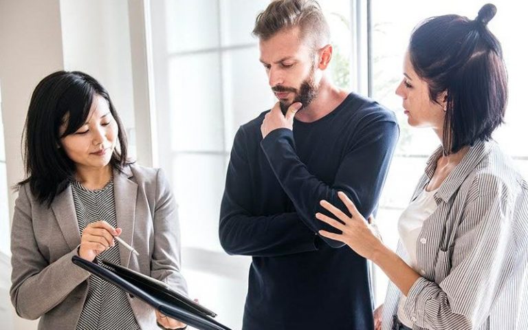 5 things you should know about being a property agent
