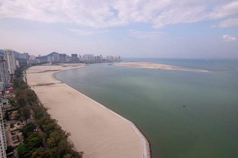 Penang CM: 50 acres reclaimed land off Gurney Drive meant for development, 40 acres for park