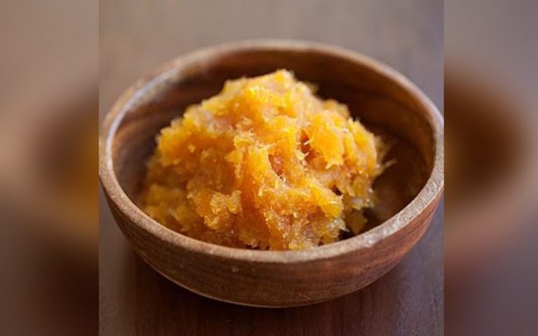 Pineapple jam: treat yourself to an instant party