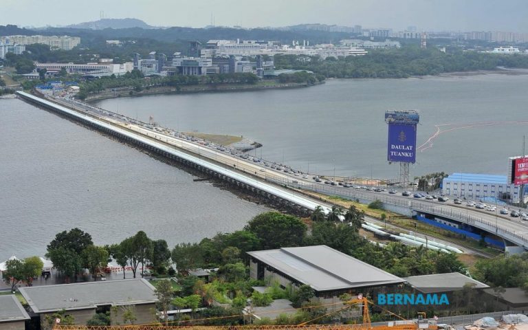 Covid-19: Malaysian among six asymptomatic imported cases in Singapore