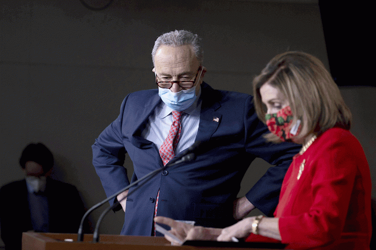 US Congress approves US$900 bln stimulus package