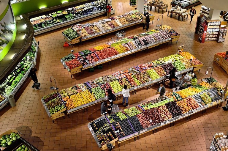 World food price hits almost 6-year high