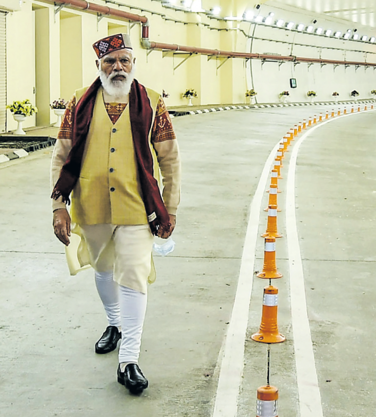 Modi blasts opposition for betraying farmers