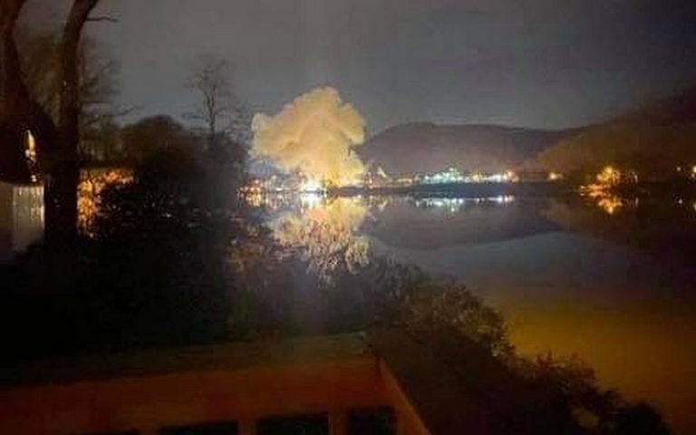 Shelter-in-place ordered after chemical plant explodes in West Virginia