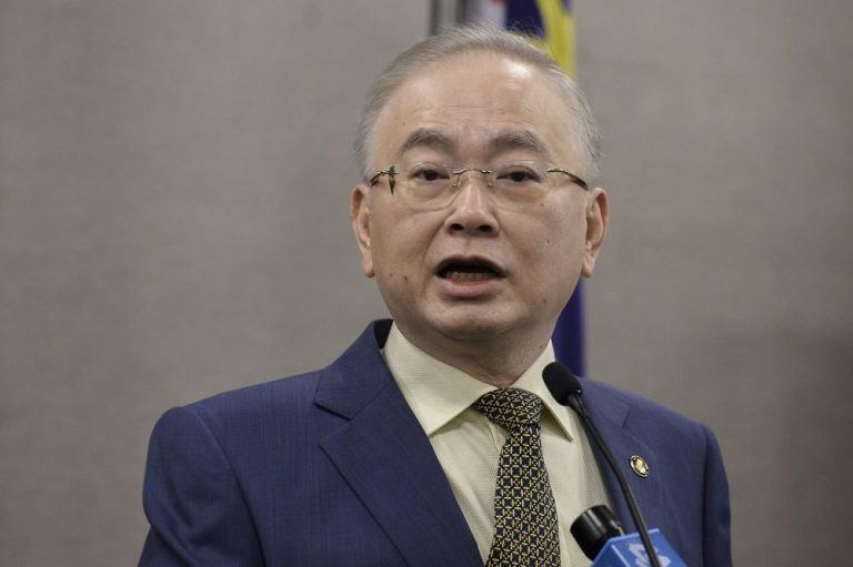 Wee: ‘Shameless’ Guan Eng acting like he is still Penang CM