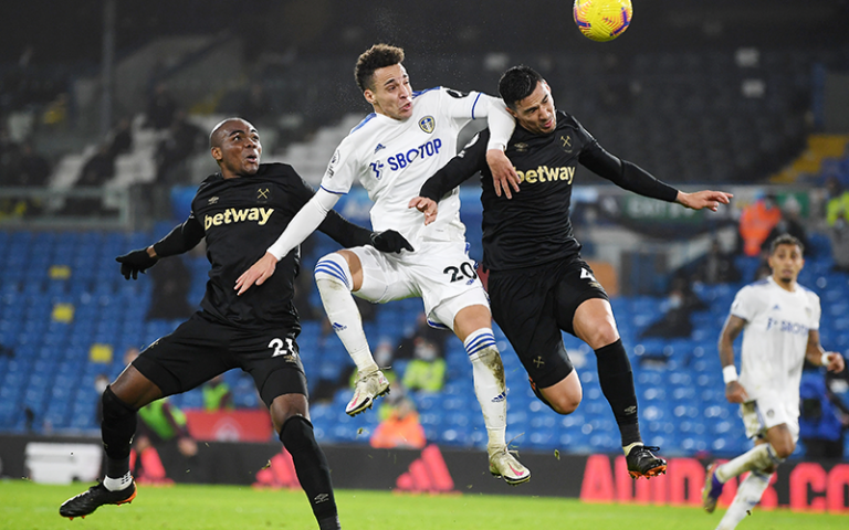 Set-piece goals fire West Ham to comeback win over Leeds
