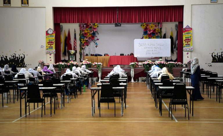 Current assessment method of school students should be reevaluated, say educators