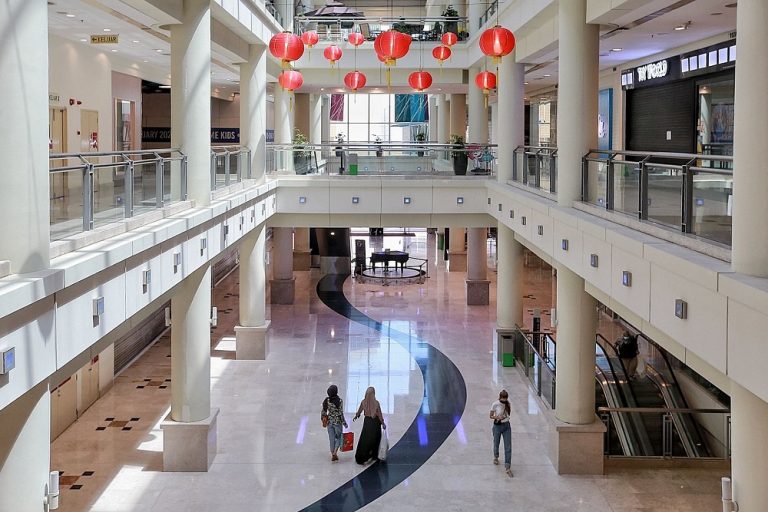 Viral news of children under 12 not allowed into shopping malls in Kuantan is fake, says ministry