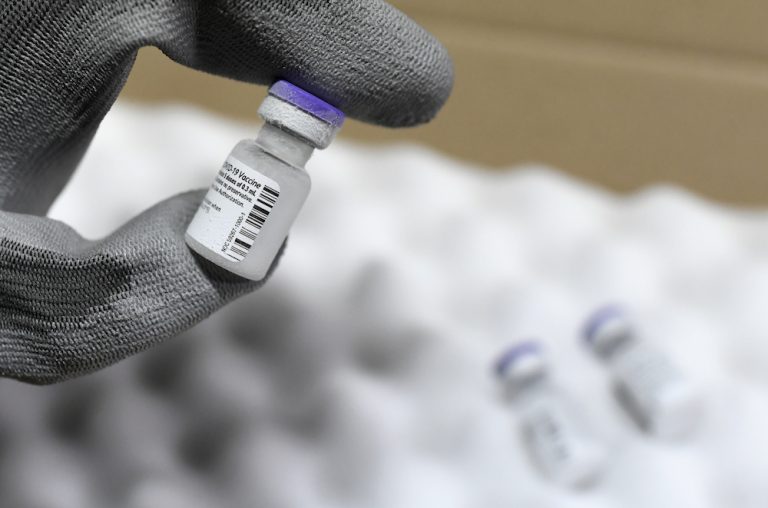 Total of 7,402 firemen among first-phase recipients of Covid-19 vaccine