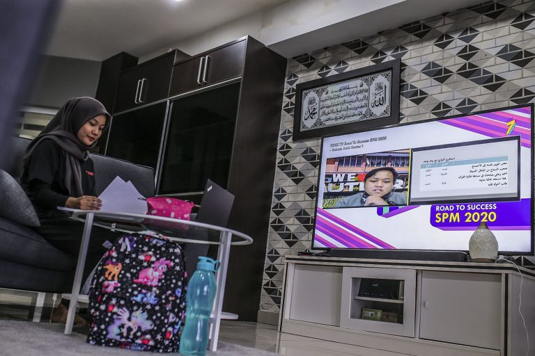 Newly launched DidikTV gets thumbs up from some parents, educator
