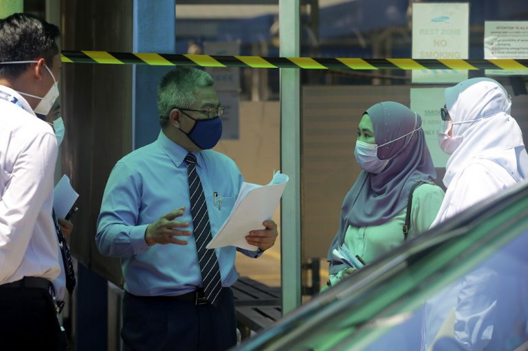 Covid-19: Dr Adham inspects enforcement of SOPs at N. Sembilan factory