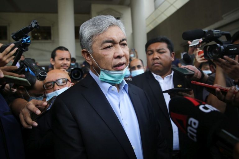 Zahid backs Azalina’s proposal for special Emergency Cabinet