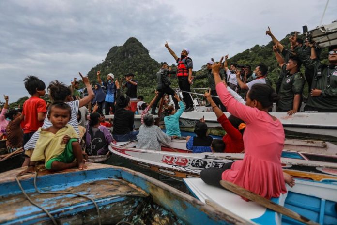 Sabah mufti: Ebit Lew’s mass conversion stands, but most Bajau Laut already Muslims