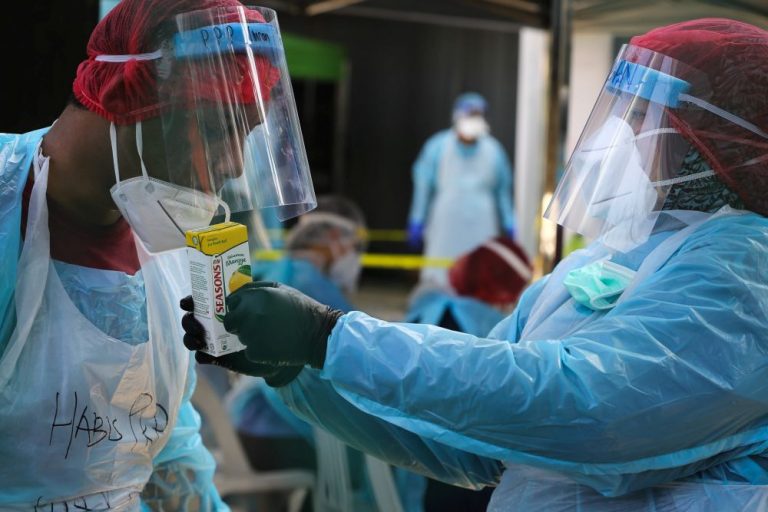 Putrajaya approves grade adjustment for contract medical, dental officers