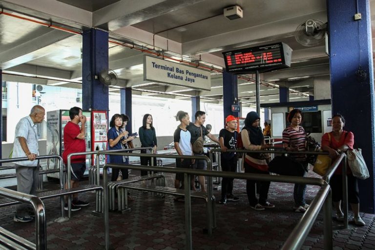 Fifteen new routes for LRT pink feeder buses from Feb 18, says Rapid Bus CEO