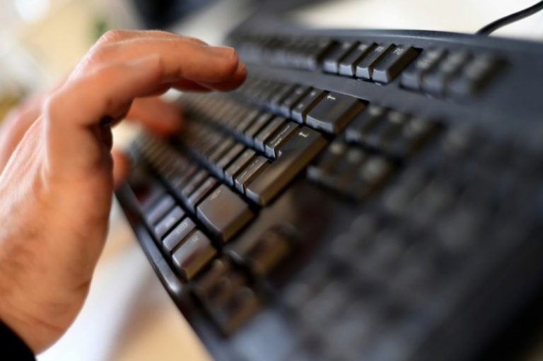 Elderly woman in Sibu loses RM10,000 to online scam