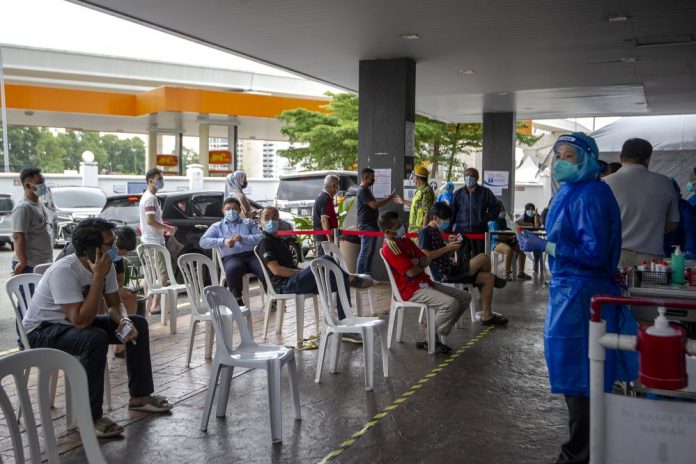 Malaysia sees uptick in Covid-19 cases today, with 3,288 new infections; 14 deaths reported